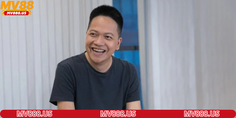 John-Pham-da-xay-dung-nen-thuong-hieu-giai-tri