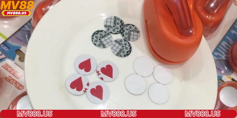 Âm thanh khi xóc đĩa bịp rất lạ